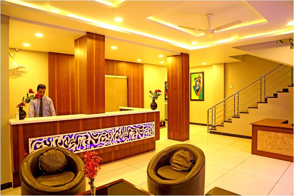 Hotel Shri Khedapati International Dewas Ngoại thất bức ảnh